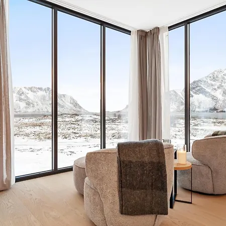 Villa Panoramautsikten Lofoten With Jacuzzi
